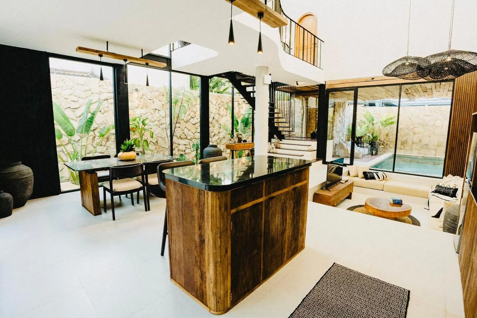 Villa Khayu Seminyak Modern 2-Bedroom Villa Just 900M From The Beach